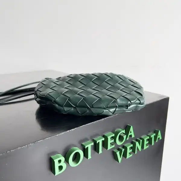 Official First Bag Ru BOTTEGA VENETA MINI Sardine Top Handle Bag 0123