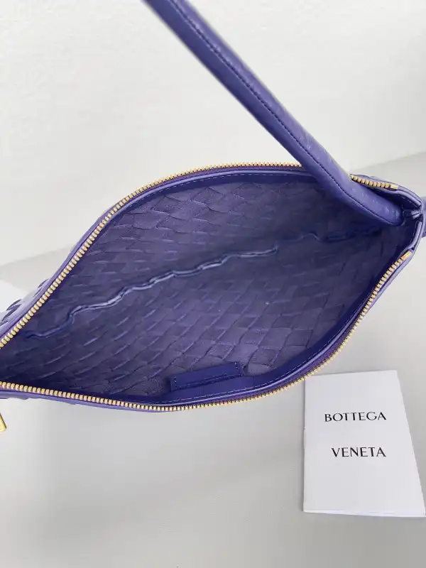 Official FirstBag Ru BOTTEGA VENETA Turn 0123