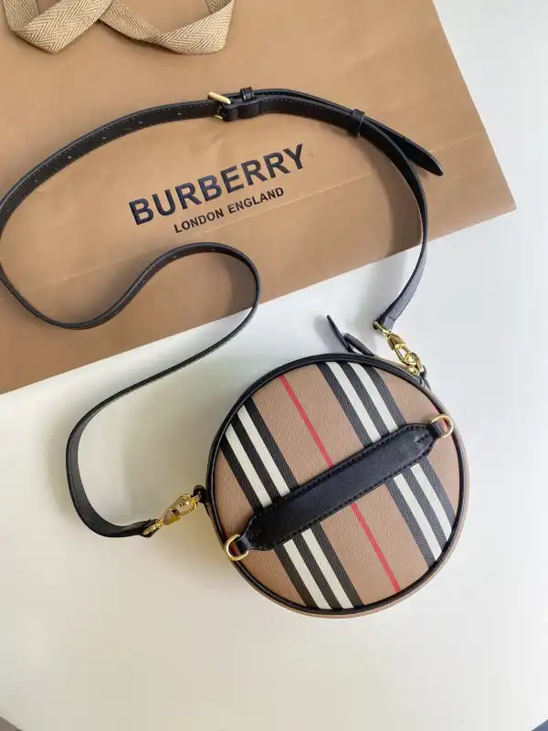 Official FirstBag Ru BURBERRY Icon Stripe E-canvas Louise Bag 0126