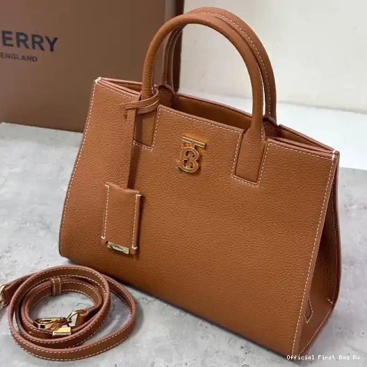 Official FirstBag Ru BURBERRY Frances Bag Mini 0224