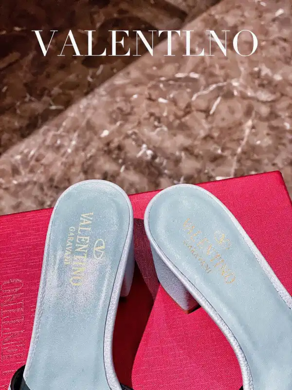 Official FirstBag Ru VALENTINO VLOGO SIGNATURE SLIDE SANDAL 0206