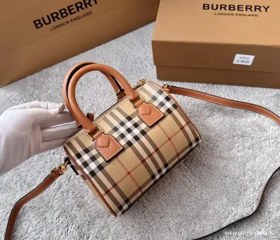 Official FirstBag Ru Check Bag-18.5*11*12CM Bowling BURBERRY Mini 0226