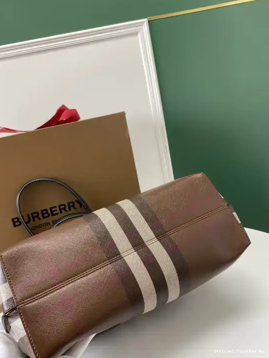 Official FirstBag Ru Leather Tote BURBERRY 0215