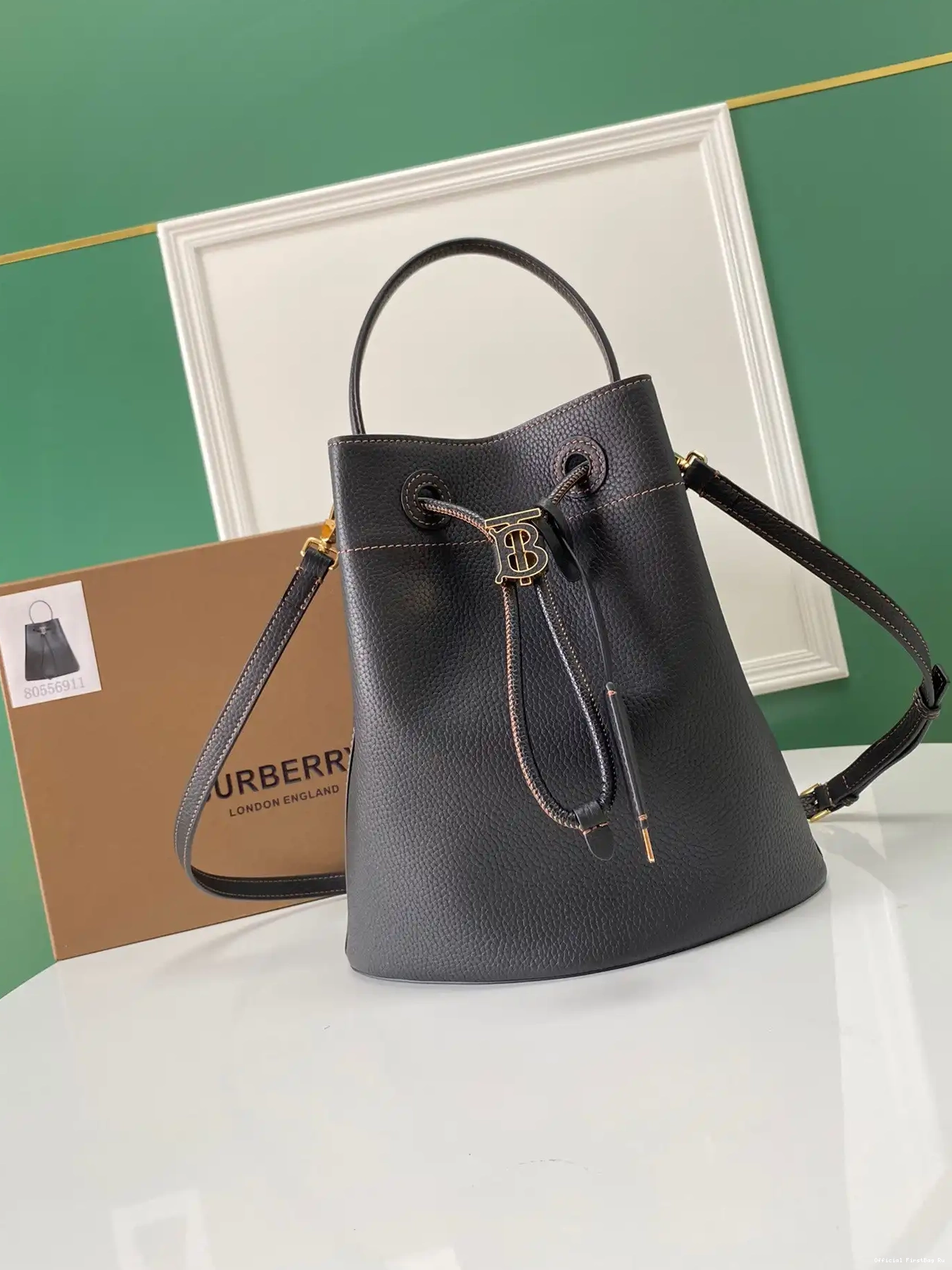 Official First Bag Ru Bucket TB BURBERRY Small Bag 0217