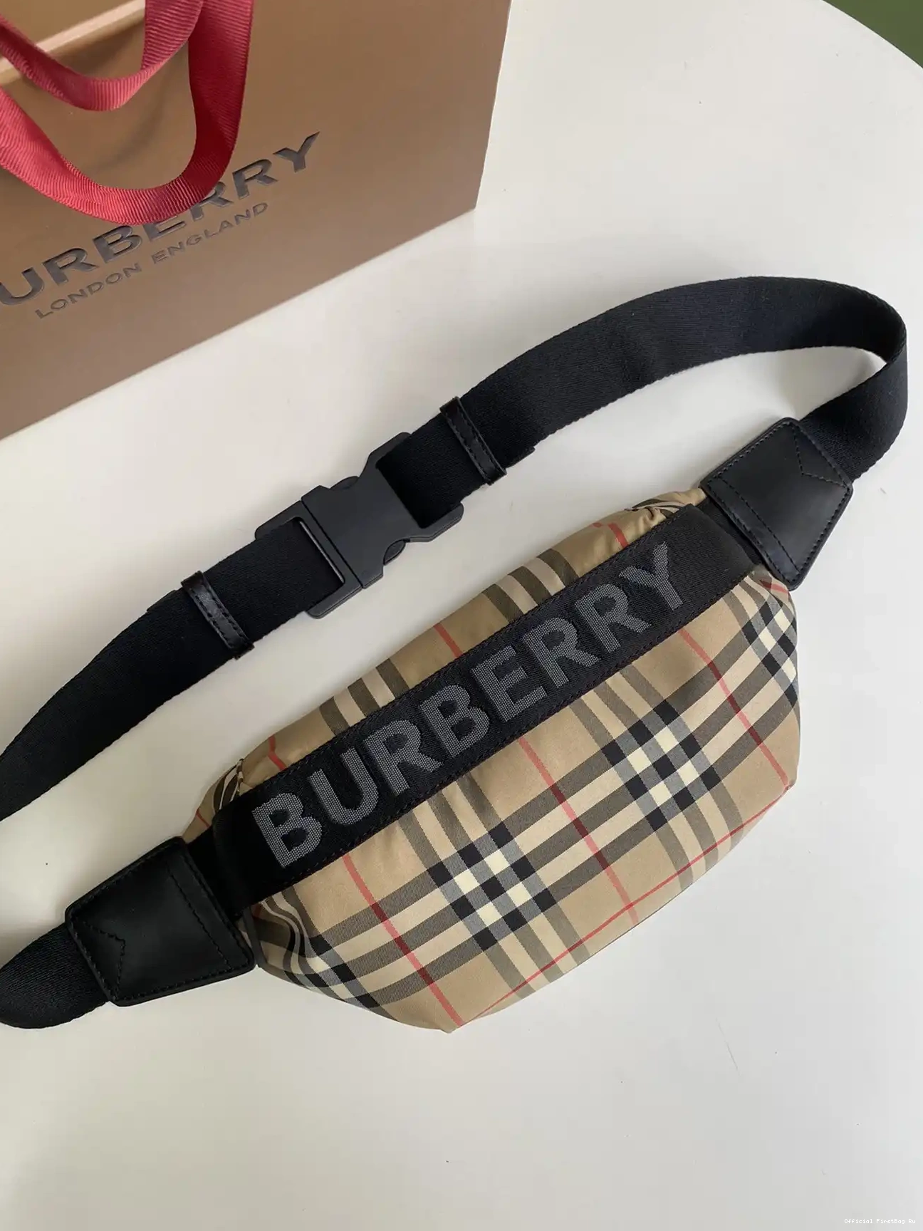 Official First Bag Ru BAG BUM BURBERRY 0214