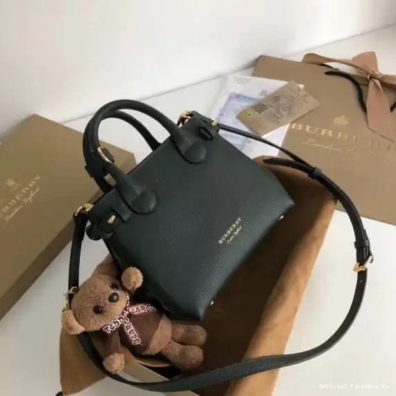 Official FirstBag Ru The and Baby Check Leather House Banner Burberry in 0221