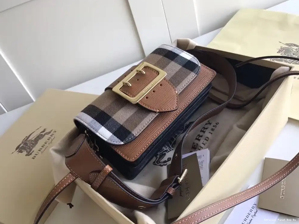 Official FirstBag Ru The Buckle Burberry 0211