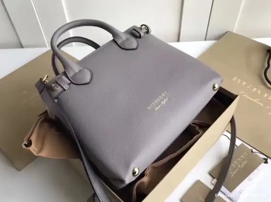 Official First Bag Ru in Banner Leather Burberry The and Check Small House 0220