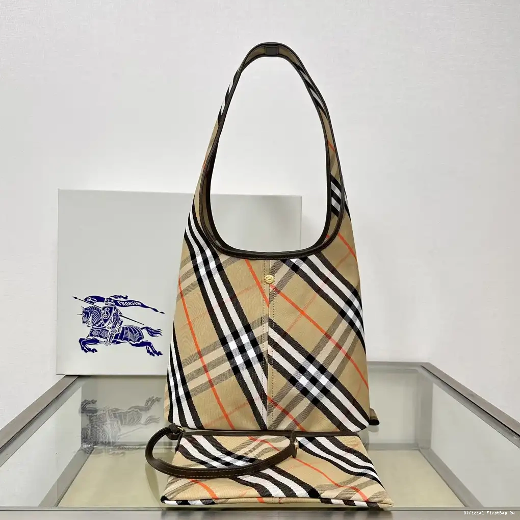 Official First Bag Ru Shoulder Bag BURBERRY Check Small 0207