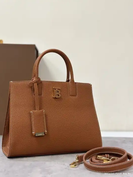 Official FirstBag Ru BURBERRY Frances Bag Mini 0224