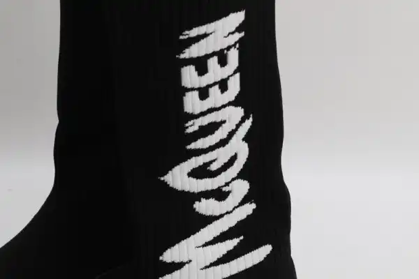 Official First Bag Ru ALEXANDER MCQUEEN Graffiti Knit Tread Slick Boot 0206