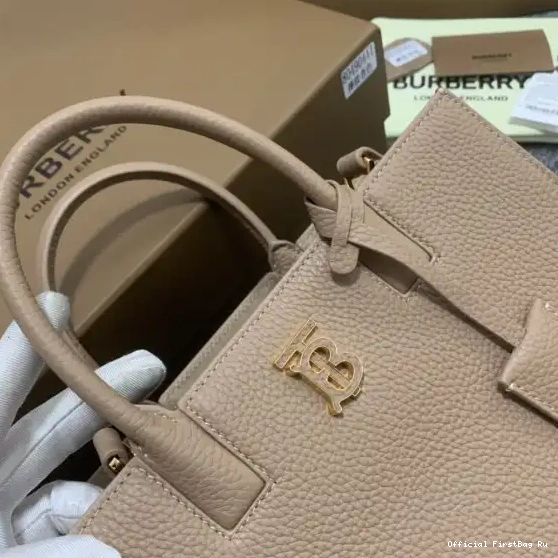 Official FirstBag Ru Frances BURBERRY Mini Bag 0214