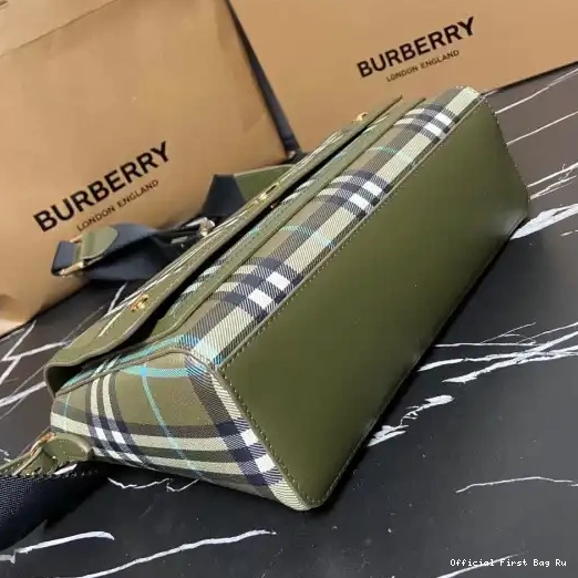 Official First Bag Ru Note Crossbody Bag-25-8.5-18cm BURBERRY 0218