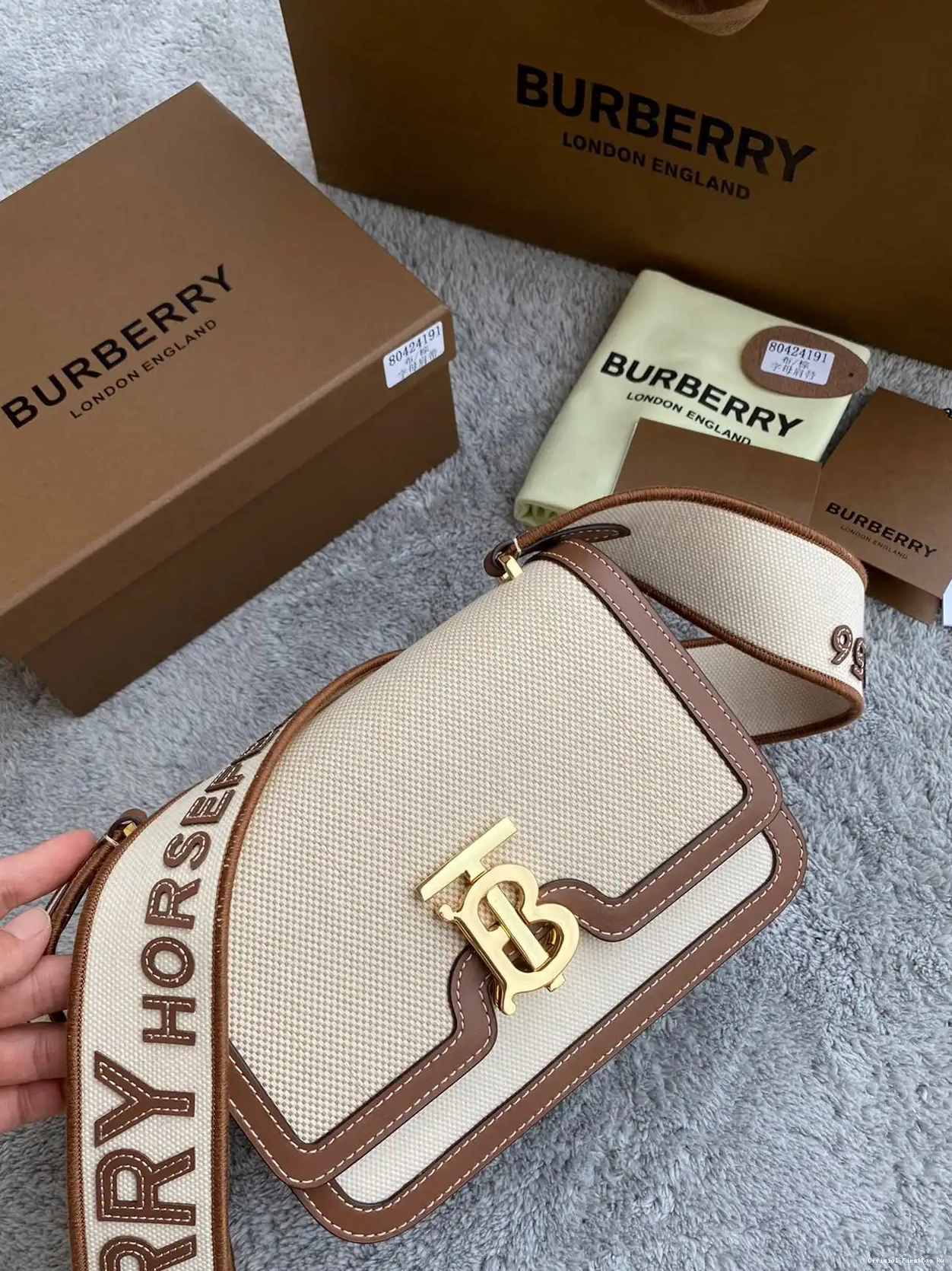 Official FirstBag Ru BURBERRY TB Bag 0221