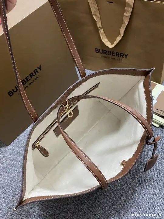 Official FirstBag Ru BURBERRY Check Medium bag-34*14*28CM Tote 0227