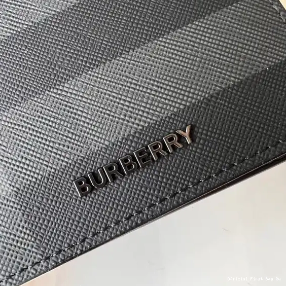 Official First Bag Ru BURBERRY WALLET 0226