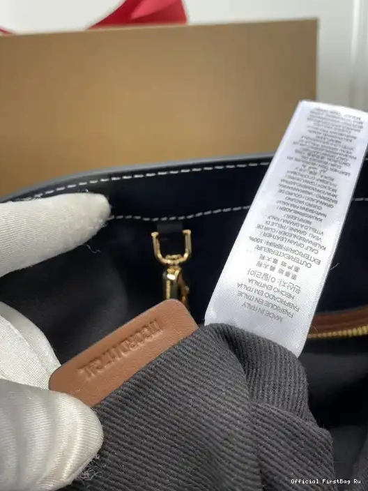 Official FirstBag Ru Leather Tote BURBERRY 0215