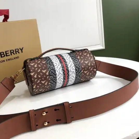 Official FirstBag Ru BURBERRY BAG BARREL 0225