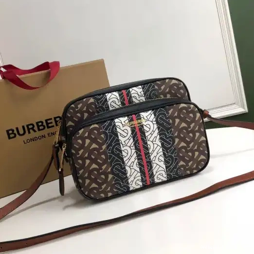 Official FirstBag Ru E-canvas BURBERRY Stripe Bag Camera Medium Monogram 0210