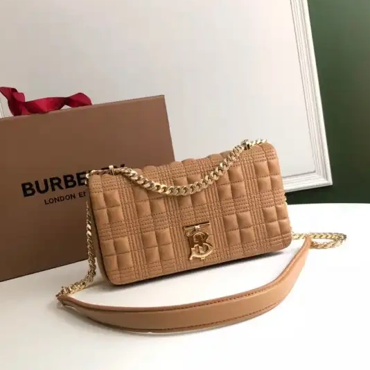 Official FirstBag Ru BURBERRY Lola Small Bag Quilted Check Lambskin 0221