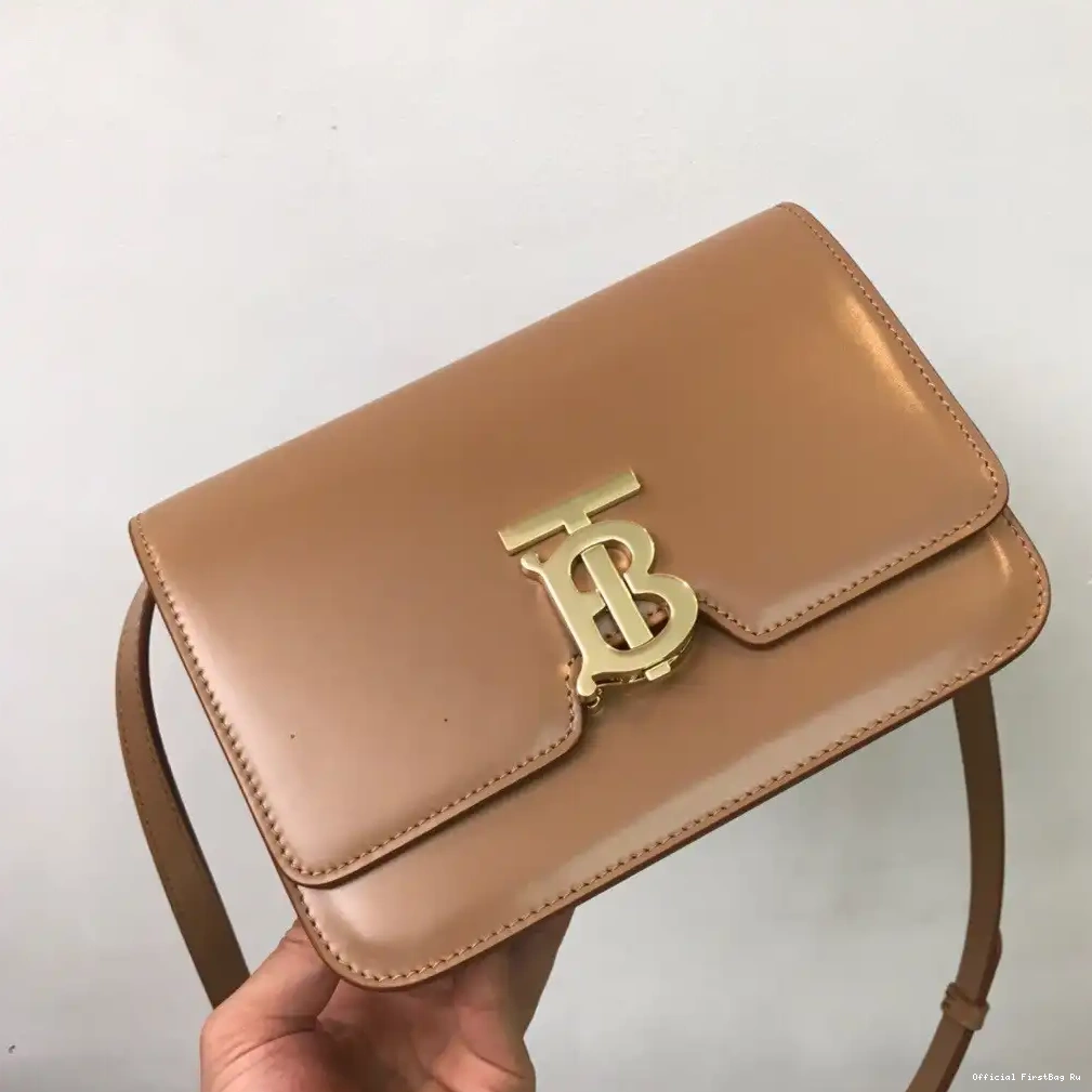 Official FirstBag Ru BURBERRY SMALL TB Bag 0210