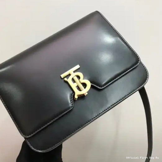 Official First Bag Ru TB BURBERRY Medium Bag 0216