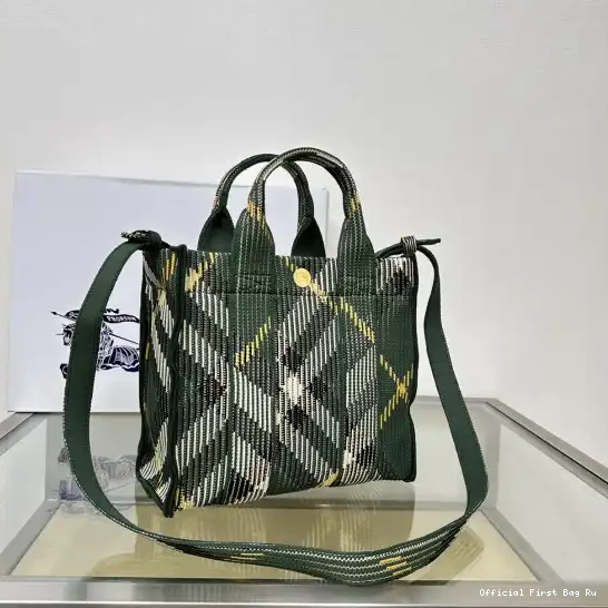 Official First Bag Ru Knitted Check Mini Tote-25*11*22CM Burberry 0209