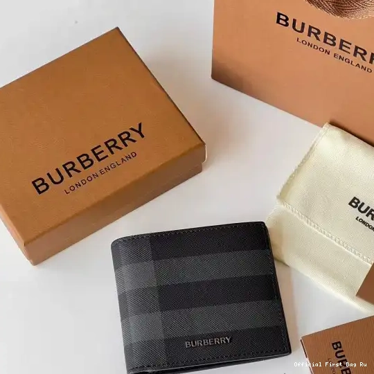 Official First Bag Ru BURBERRY WALLET 0226