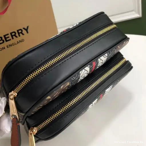 Official FirstBag Ru E-canvas BURBERRY Stripe Bag Camera Medium Monogram 0210