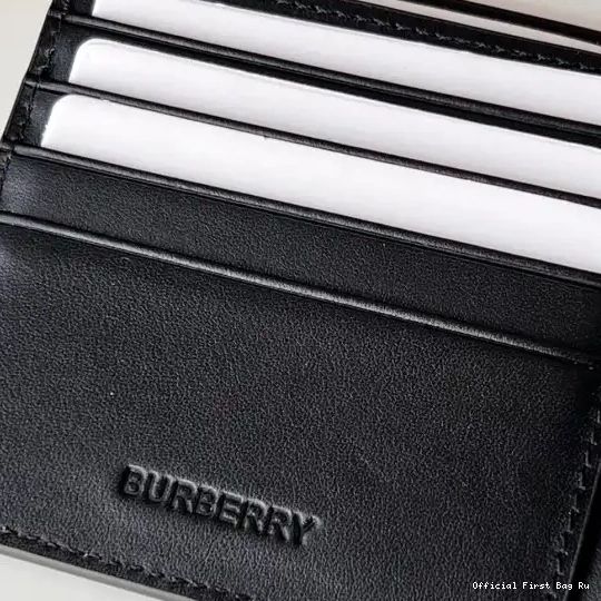 Official First Bag Ru BURBERRY WALLET 0226