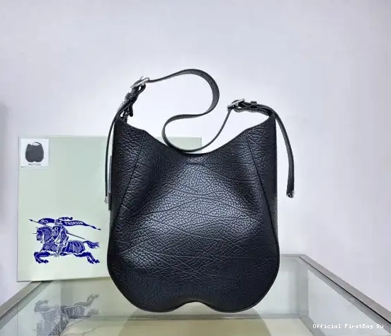 Official FirstBag Ru Medium BURBERRY Bag Shoulder Chess 0213