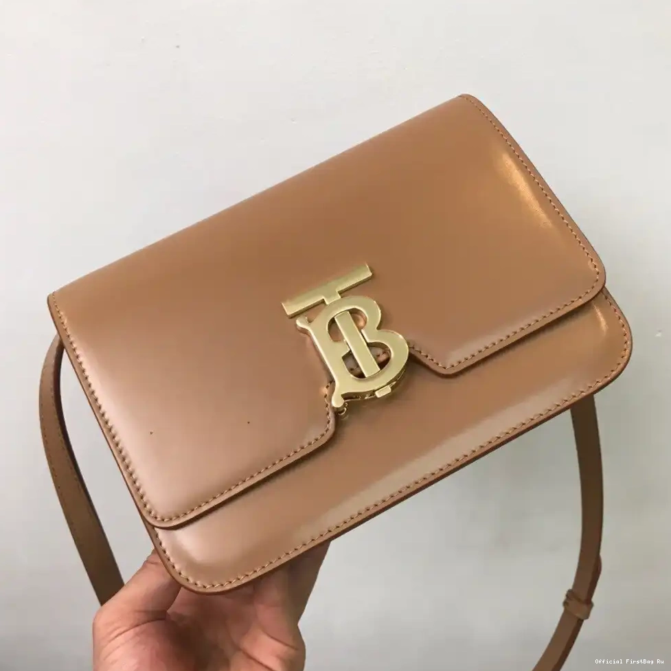 Official FirstBag Ru BURBERRY SMALL TB Bag 0210