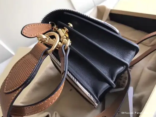 Official FirstBag Ru The Buckle Burberry 0211