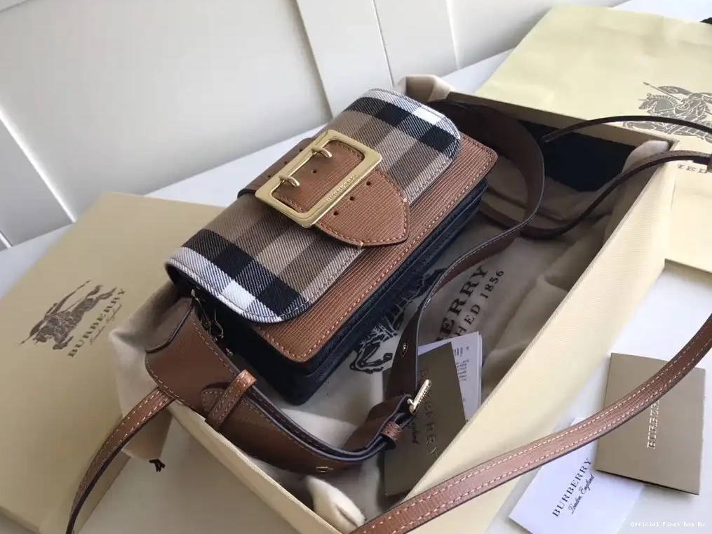 Official FirstBag Ru The Buckle Burberry 0211