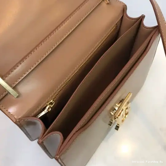 Official FirstBag Ru BURBERRY SMALL TB Bag 0210