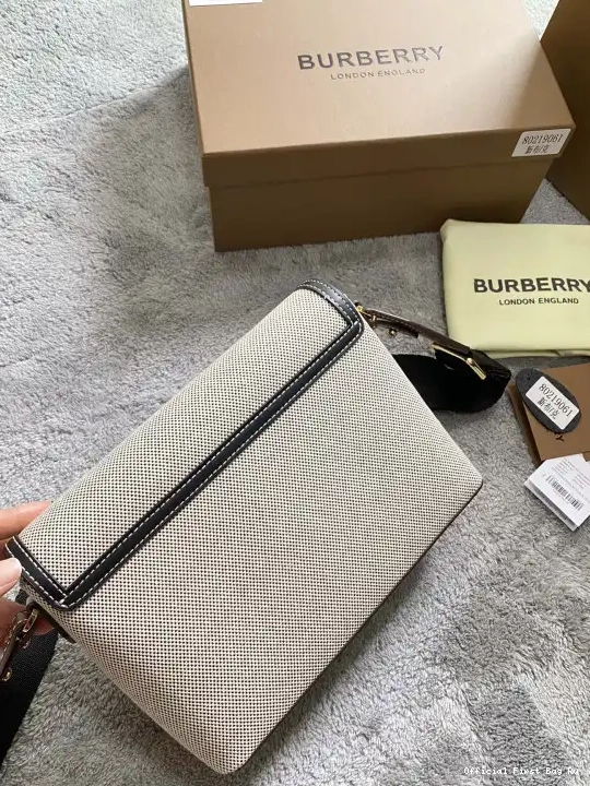 Official First Bag Ru Crossbody Bag-25-8.5-18cm BURBERRY Note 0223