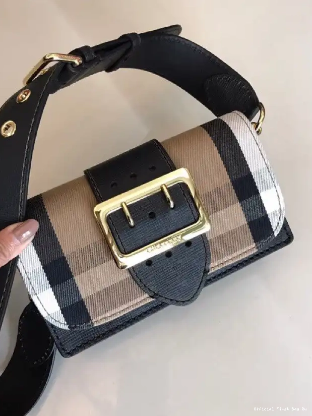 Official First Bag Ru The Burberry Buckle 0228