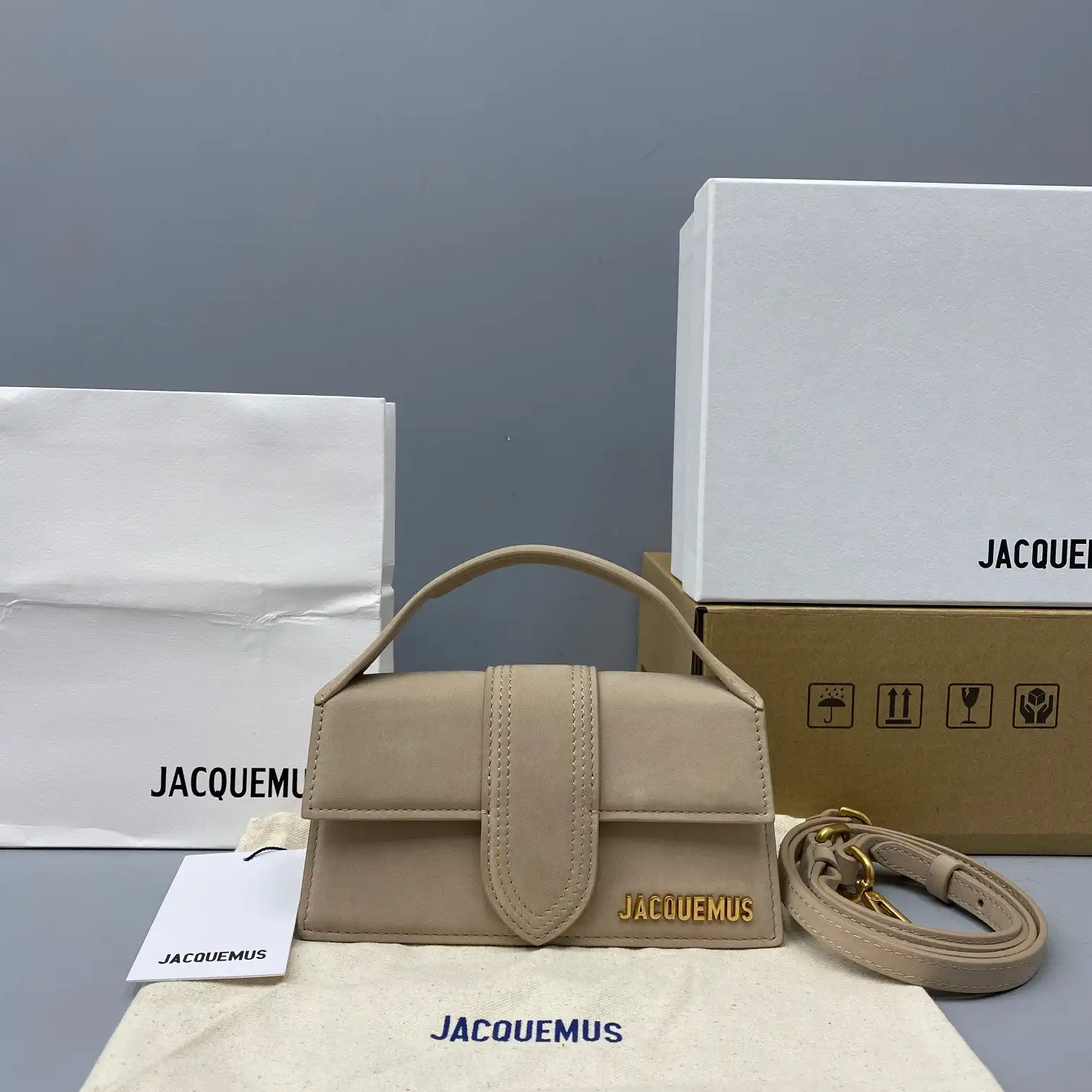 Official FirstBag Ru JACQUEMUS Le Bambino 0204