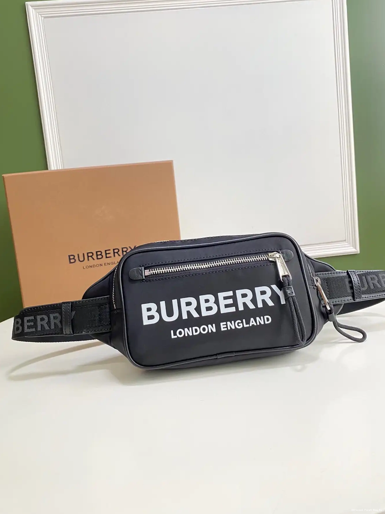 Official First Bag Ru BAG BUM BURBERRY 0208