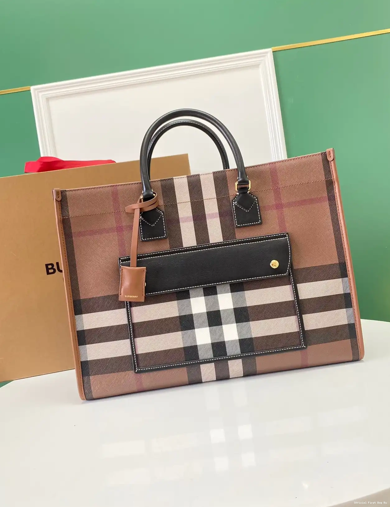 Official FirstBag Ru BURBERRY TOTE Freya MEDIUM 0217