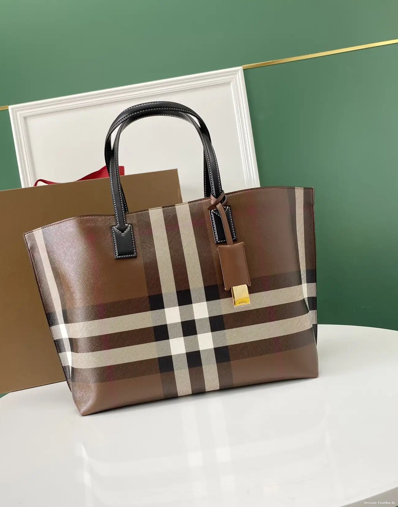 Official FirstBag Ru Leather Tote BURBERRY 0215