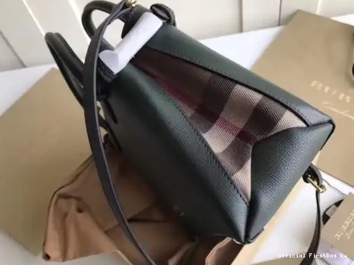 Official First Bag Ru Leather Burberry Banner Small The House in Check and 0225